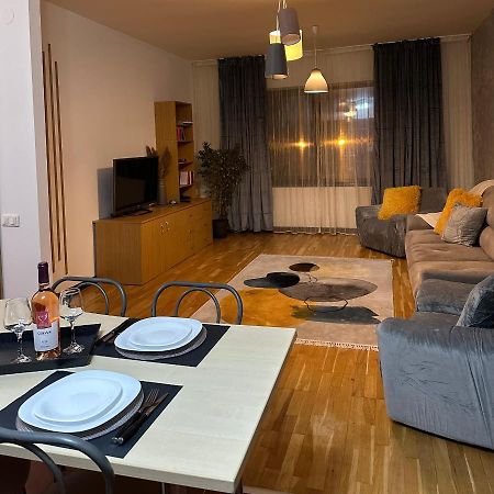 Apartament “La Iepure” ブラショフ エクステリア 写真